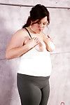 胖乎乎的 经验丰富 传播 出来 在 手 氨纶 裤子 暴露 重 肠 增加 通过 反胃 阴道