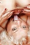 ठूंठदार नानी महिला गहराई प्लस खत्म लग रहा है पाखंडी vaginas प्रचलित मोज़ा
